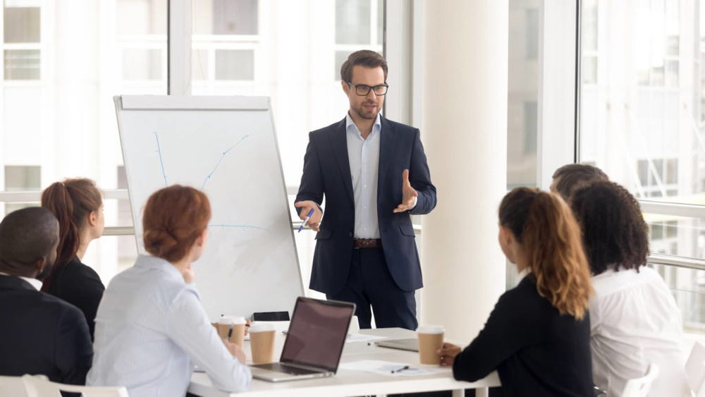 Khi tham gia khóa học Public Speaking tại Học viện Công nghệ Rochester, bạn có thể thuận tiện rèn luyện kỹ năng mọi lúc trong thời gian rảnh